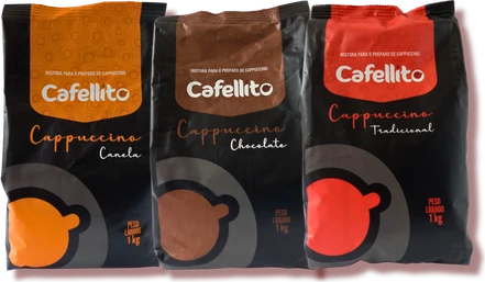 Três pacotes de cappuccino Cafellito